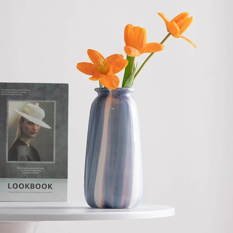 vase en céramique peint à la main pour fleurs séchées et fraîches - vue 4 sur 12