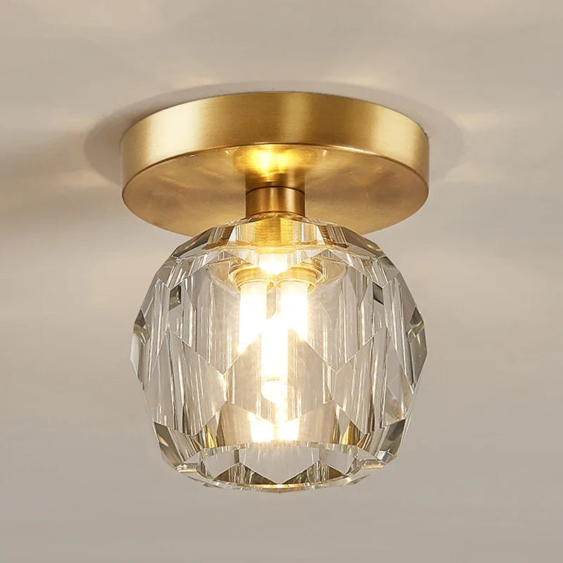 plafonnier moderne en cristal pour décoration intérieure élégante