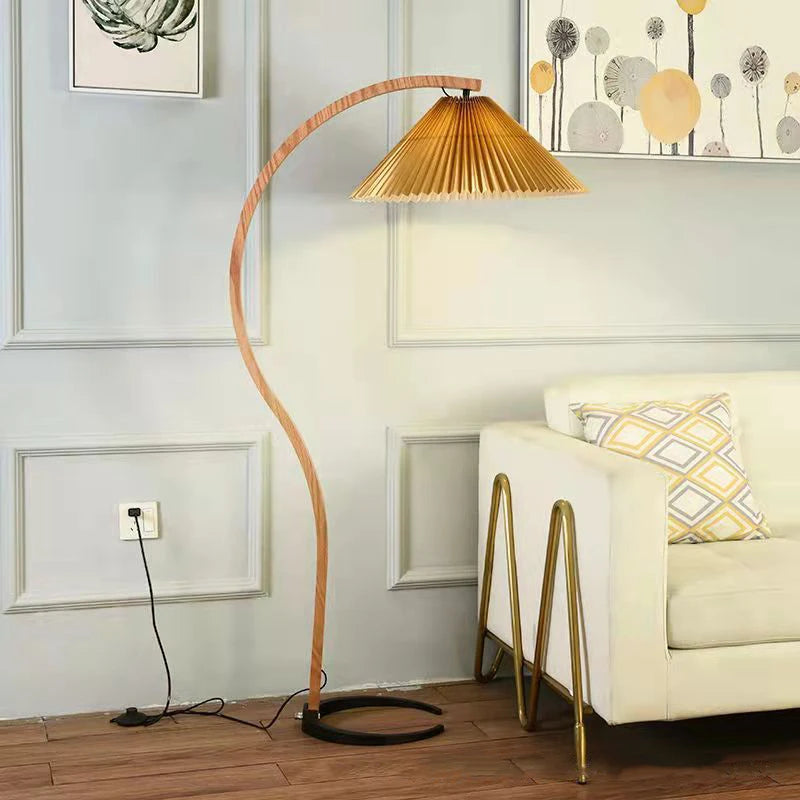 Lampadaire LED en bois massif au design nordique moderne - vue 4 sur 9