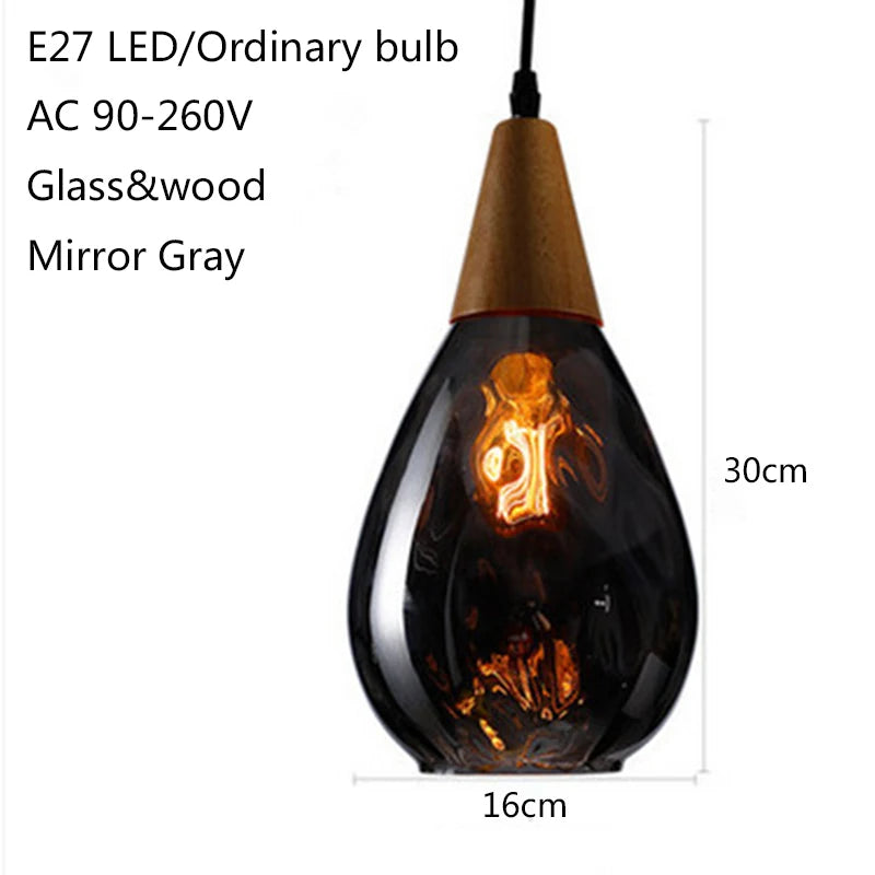 Moderne Pendelleuchte aus Glas für elegante Inneneinrichtung