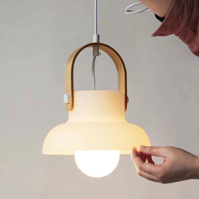 lustre en verre et bois design moderne minimaliste pour intérieur - vue 4 sur 7