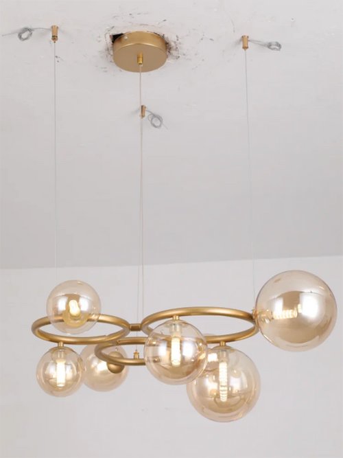 Design-Kronleuchter mit Glaskugel und runder Metallstrebe - vue 6 sur 12