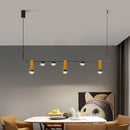 Design-Pendelleuchte aus Leder für ein helles und elegantes Interieur