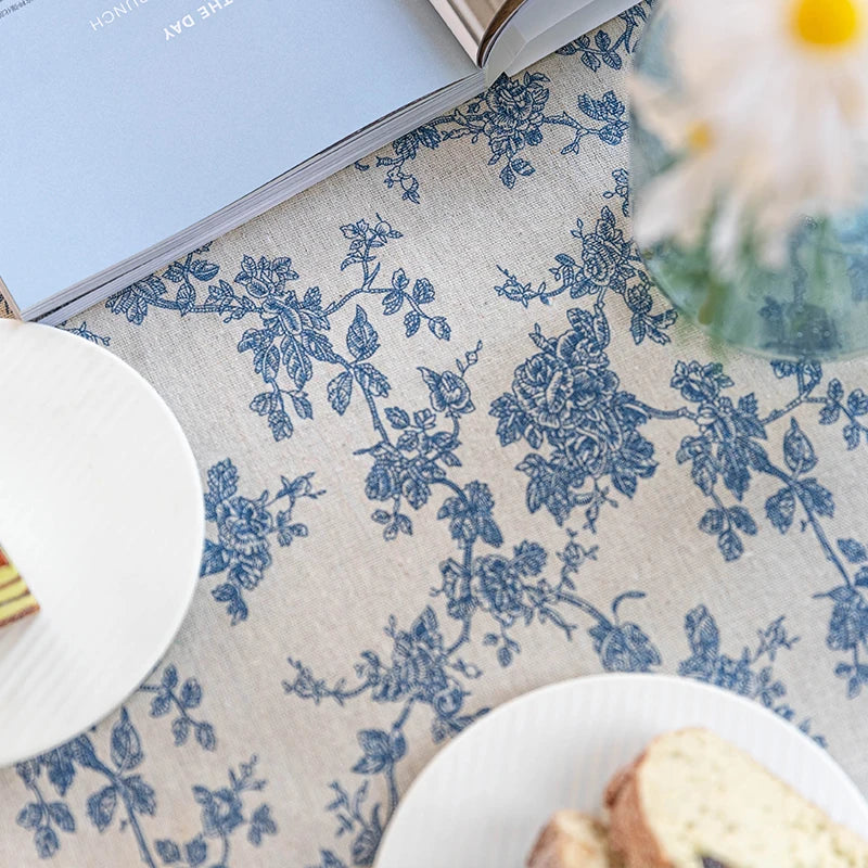 Nappe style champetre motifs floraux table maison