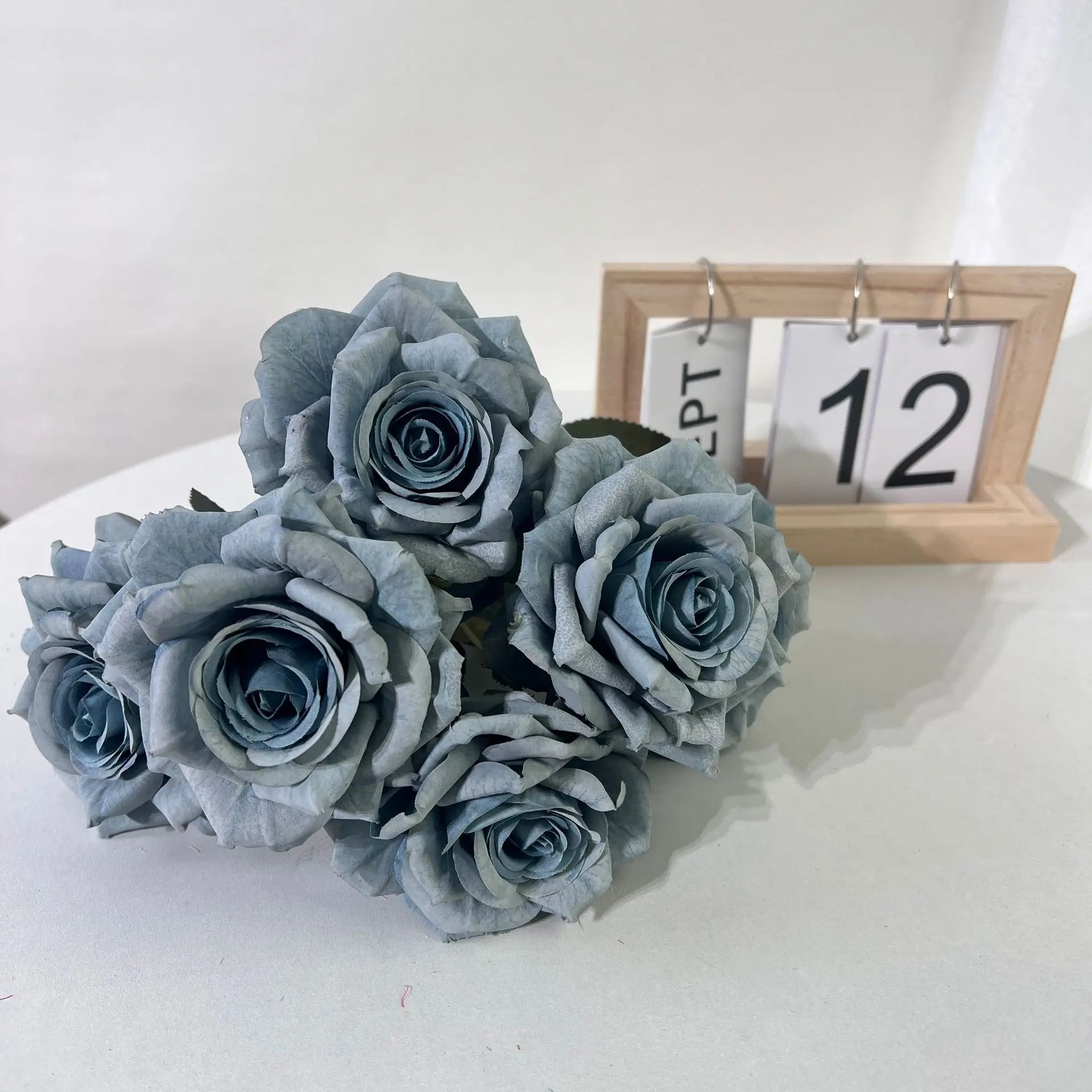 bouquet de roses artificielles en soie décoratives pour intérieur - vue 12 sur 15