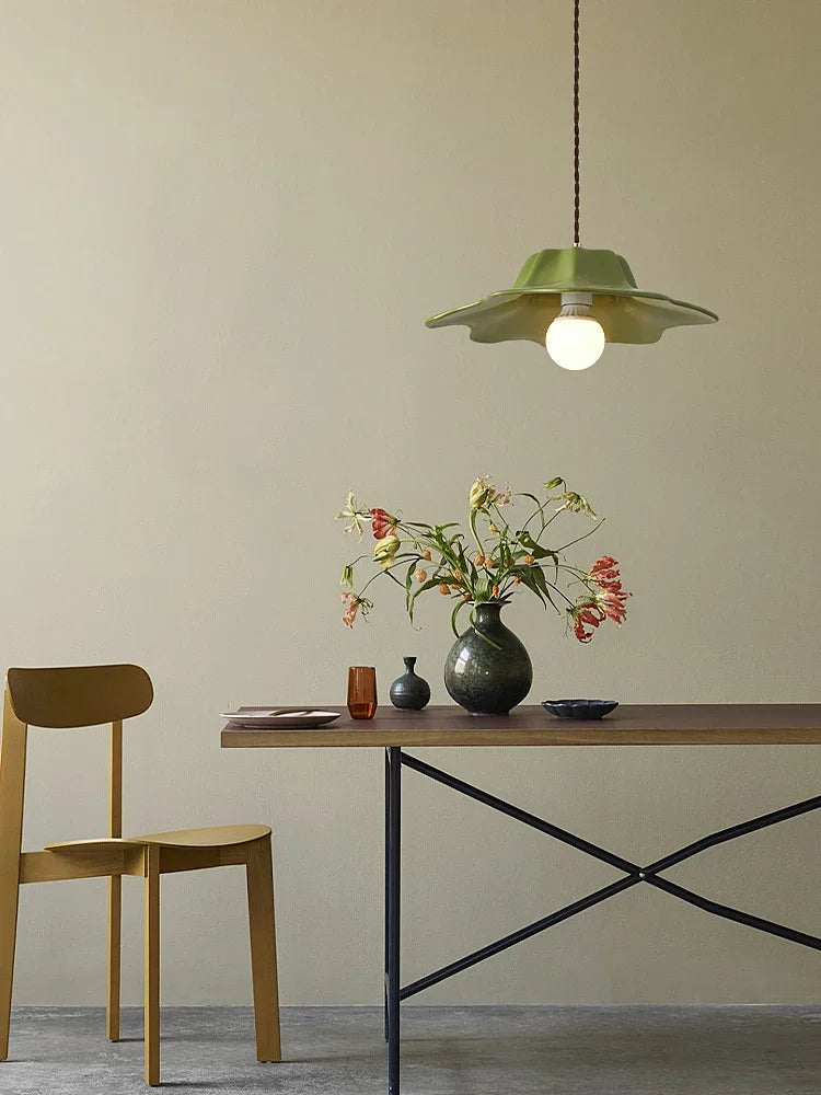 Moderner Wabi-Sabi-Kronleuchter für ein originelles und elegantes Interieur - vue 3 sur 8