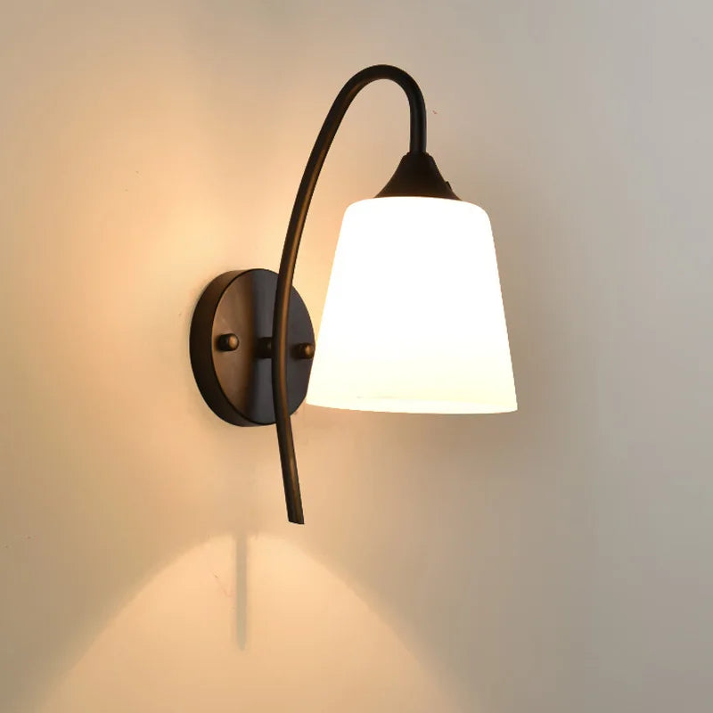 lampe de chevet américaine antique en verre et fer led pour hôtel - vue 3 sur 9
