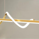 Moderne Pendelleuchte mit dimmbaren LED-Lichtern elegantes Design für stilvolle Wohnräume