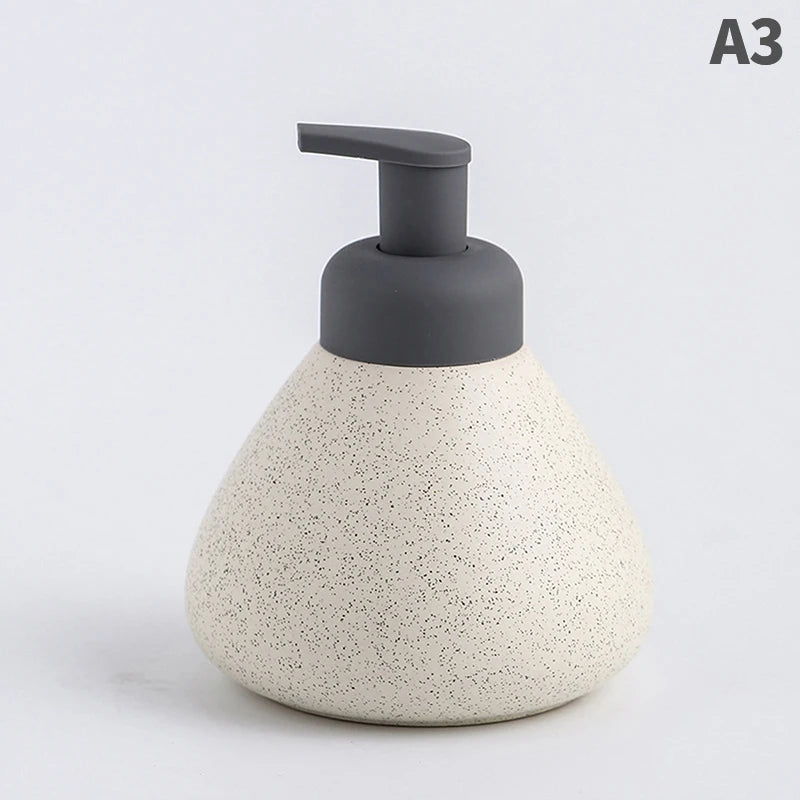 bouteille céramique distributeur savon liquide et gel douche - vue 14 sur 18