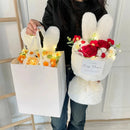 bouquet de roses tricotées cadeau de saint-valentin et noël en dessin animé