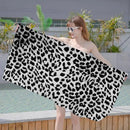 serviette de bain microfibre absorbante motif leopard vache