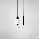 Skandinavische Pendelleuchte aus Glas im minimalistischen Design für Innenbeleuchtung
