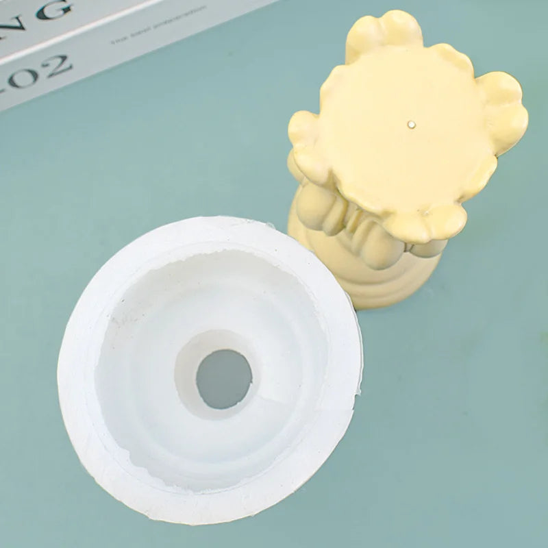 moule en silicone pour bougies diy et chandeliers tulipes créatifs - vue 6 sur 7