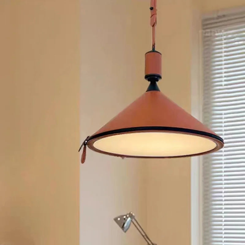 Pendelleuchte aus Kunstleder im Art-déco-Stil für den Innenbereich - vue 4 sur 15