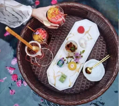 plateau en rotin nordique pour fruits et boissons de piscine - vue 8 sur 22