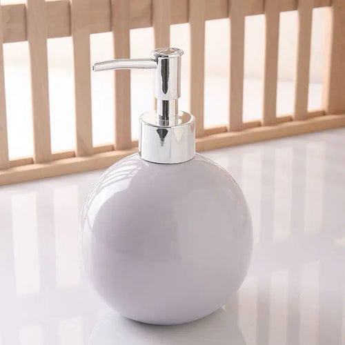 bouteille de gel douche et savon pour les mains accessoires de salle de bain