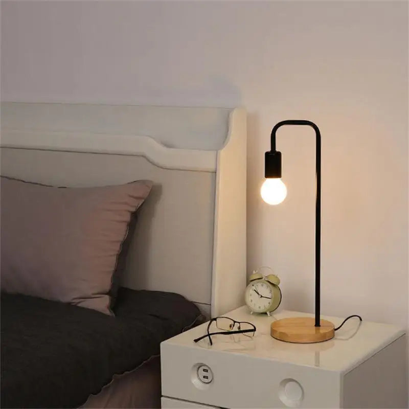 Lampe de Table nordique noir blanc Loft lampe de bureau Vintage en bois E27 ampoule lampes de Table en métal fer luminaires - vue 4 sur 8