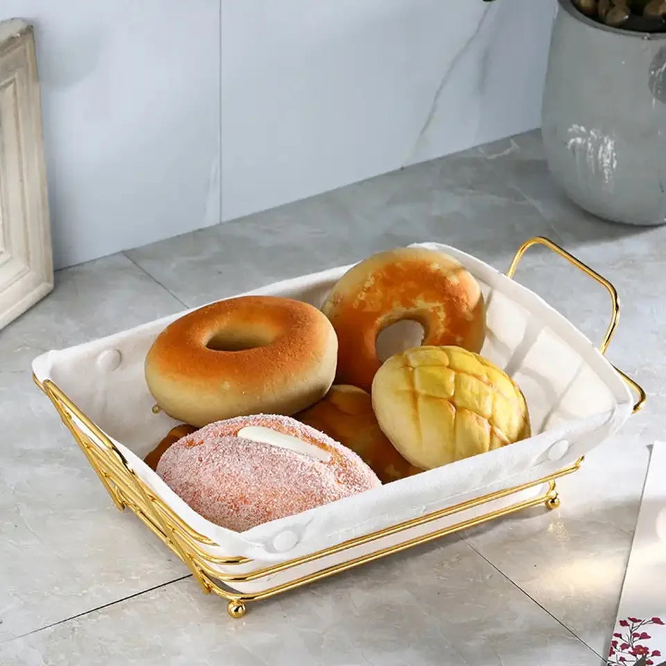 Golden Metal Wire Bread Baskets for Storage Pantry, Fruit Sorage Basket Container Durable Desktop Decoration Snack Box