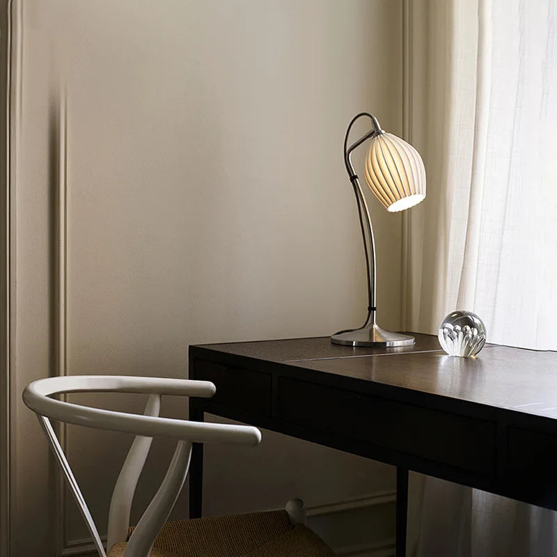 lustre bauhaus en céramique pour intérieur élégant et moderne - vue 7 sur 16