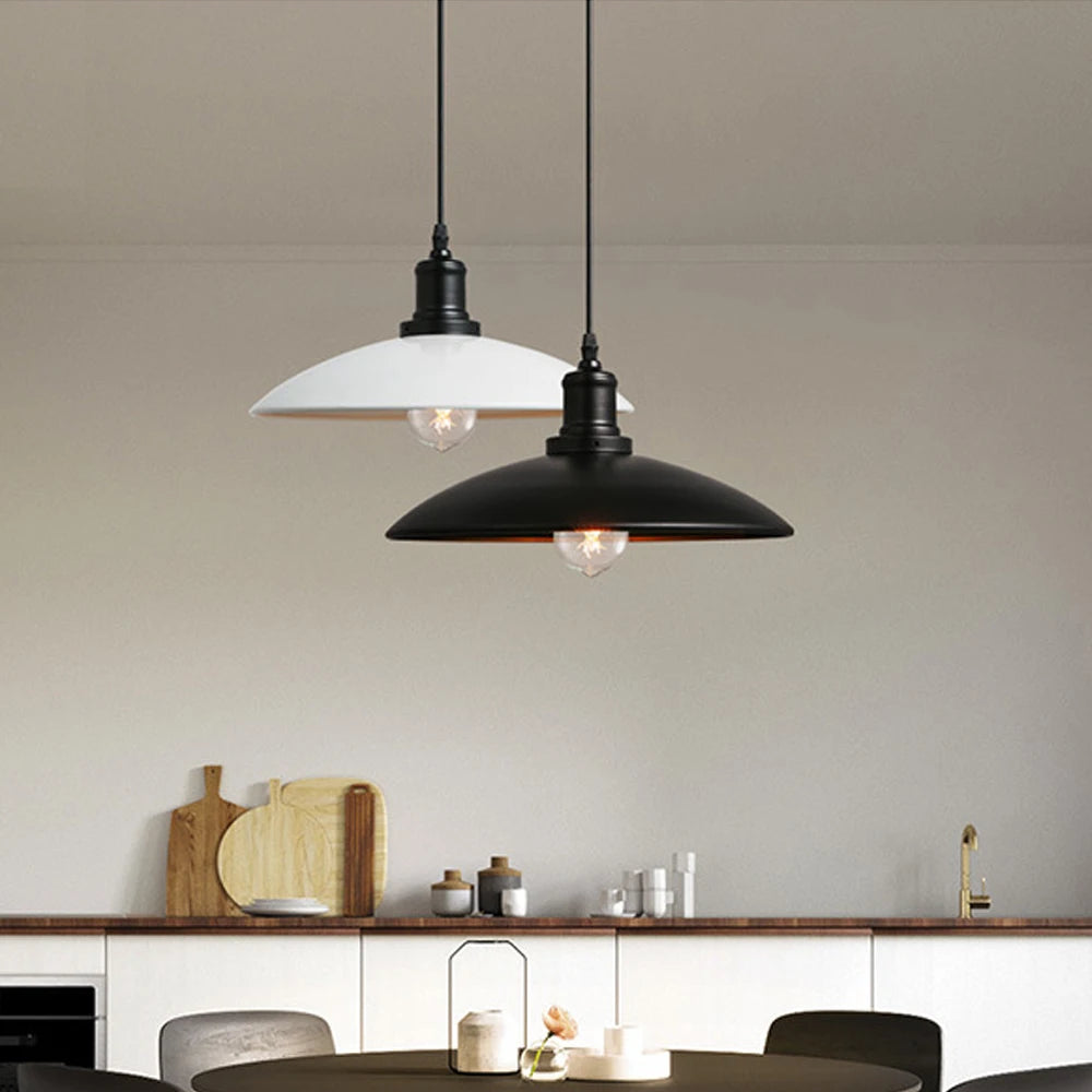 plafonnier industriel suspendu en métal vintage pour un style loft - vue 4 sur 8