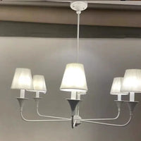 lustre minimaliste danois pour un intérieur créatif