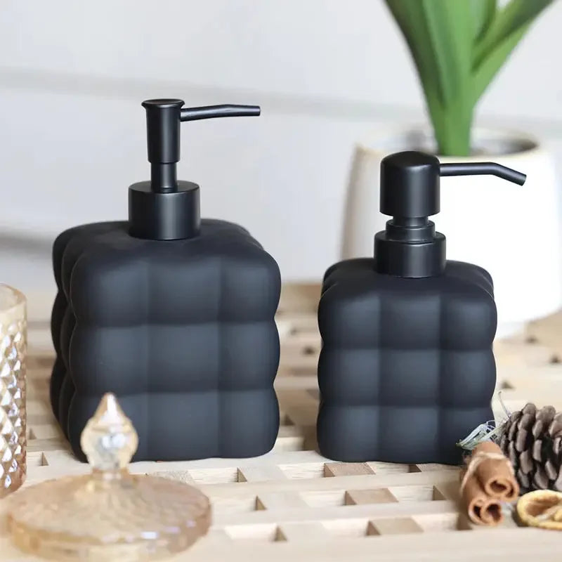 distributeur de savon créatif en céramique pour désinfectant et shampoing - vue 3 sur 12