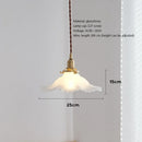 Pendelleuchte aus Glas und Messing im nordischen Vintage-Design