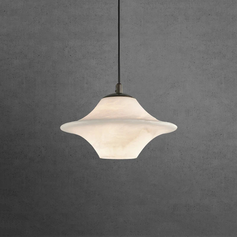 suspension nordique en marbre avec soucoupe volante - vue 4 sur 7