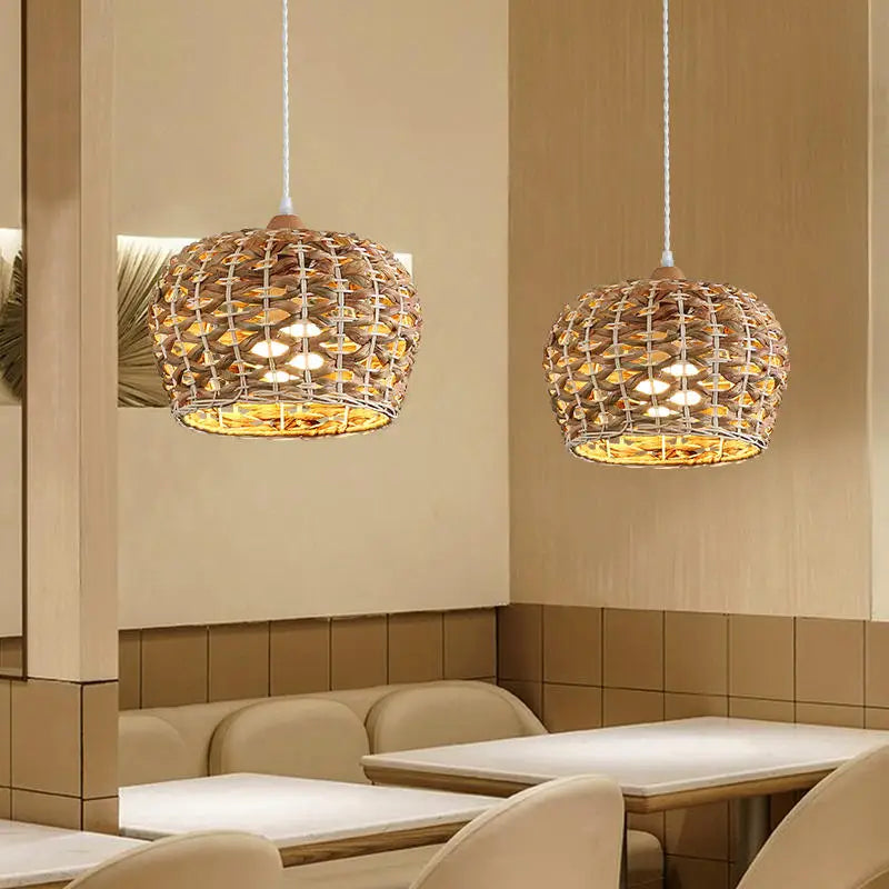 suspension en rotin style wabi sabi pour décoration moderne - vue 4 sur 11
