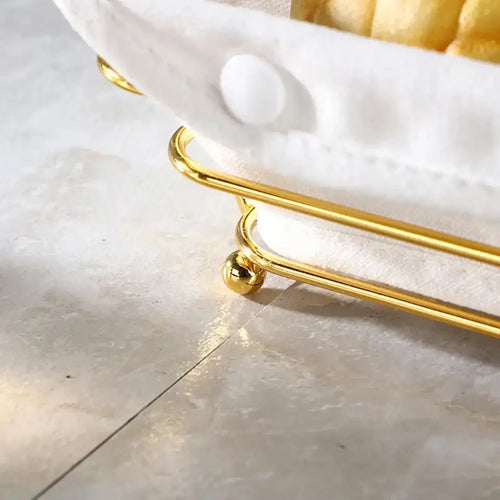 Golden Metal Wire Bread Baskets for Storage Pantry, Fruit Sorage Basket Container Durable Desktop Decoration Snack Box - vue 4 sur 6