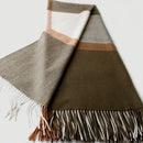 plaid laine jacquard a franges motif raye salon
