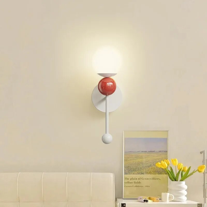 Applique murale LED en bois au design nordique moderne