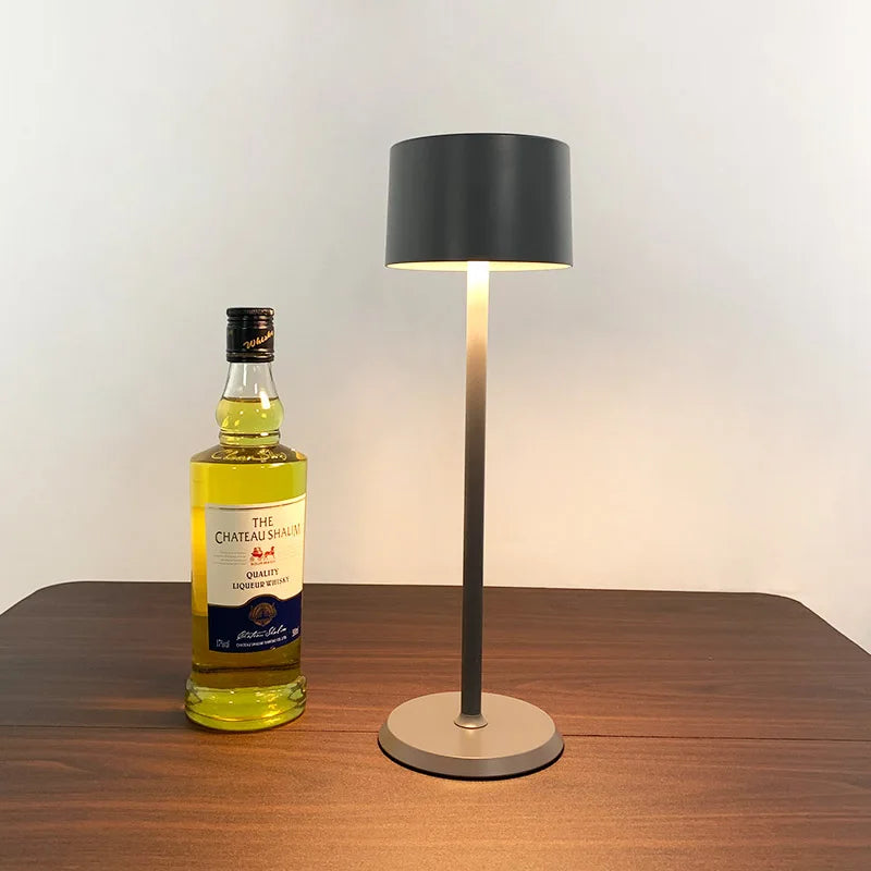 Lampe de chevet Led moderne à commande tactile - vue 4 sur 6