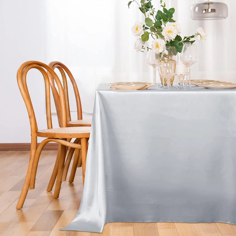 Nappe satin soyeuse elegante pour table fete mariage