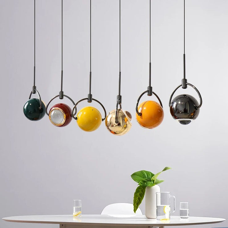 Suspension design boule accrochée LED