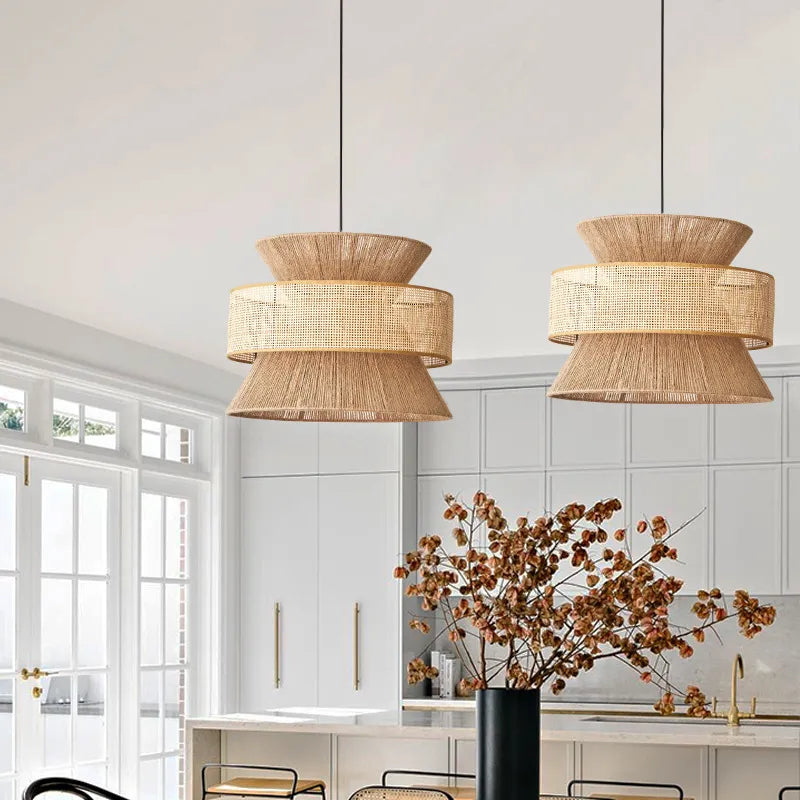 Suspension Sabi Wabi style chinois en rotin cannage - vue 3 sur 24
