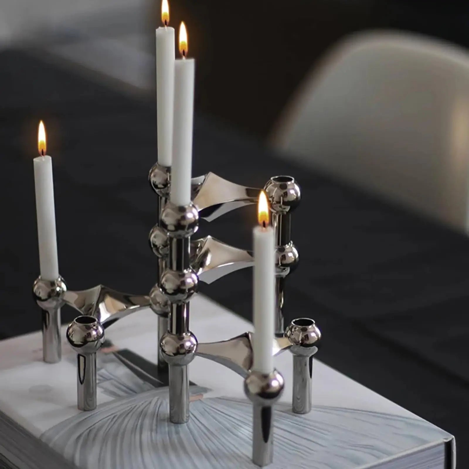 bougeoir à structure moléculaire en métal design nordique décoratif - vue 3 sur 6