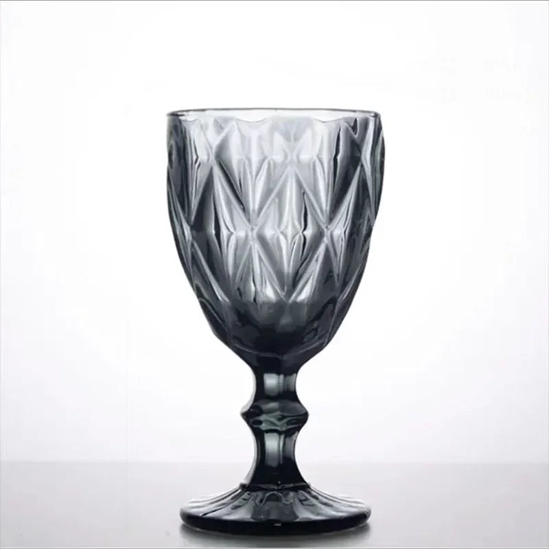 Verres à vin cristal sculpté style vintage élégants