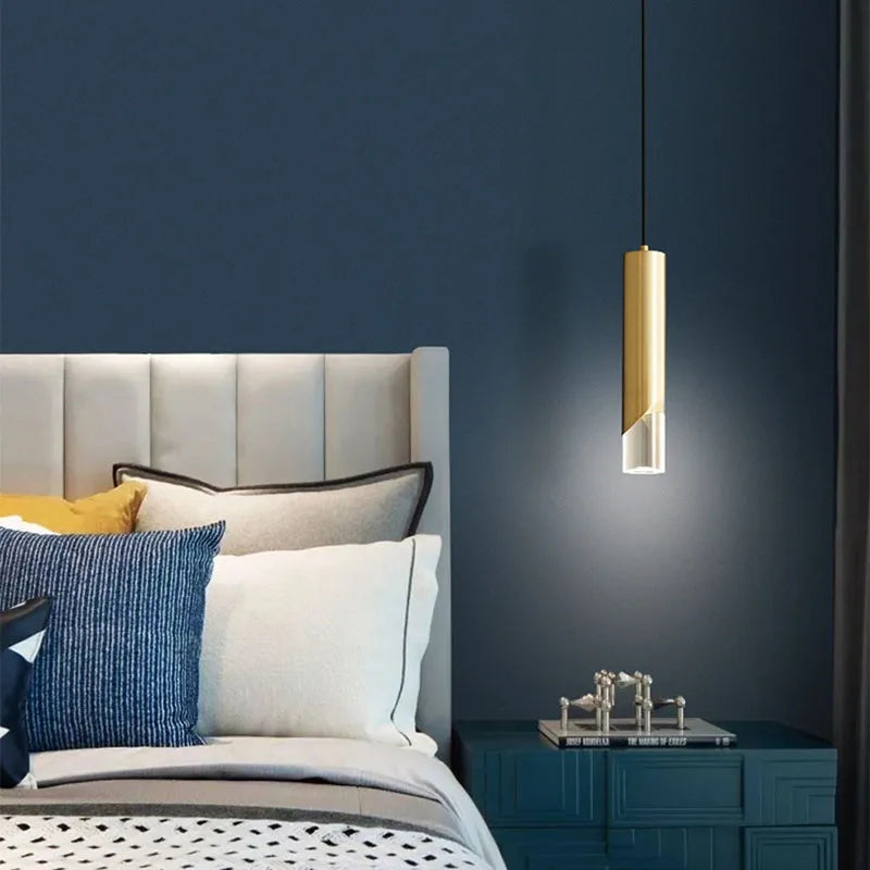 Minimalistischer LED-Kronleuchter aus Eisen und Klarem Kristall - vue 4 sur 8