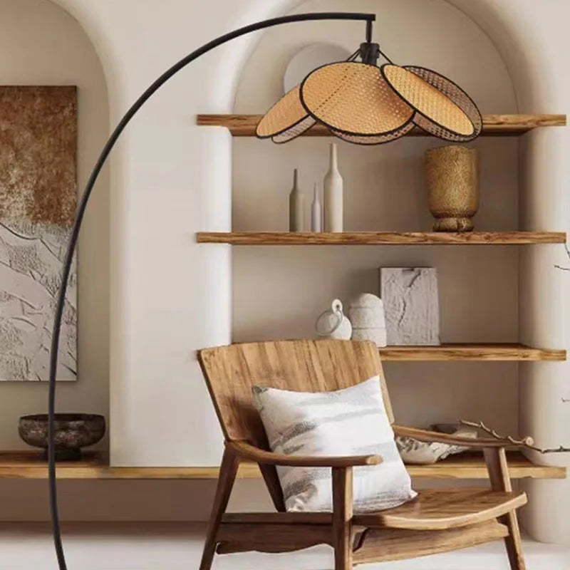 lampadaire en rotin pour ampoule standard