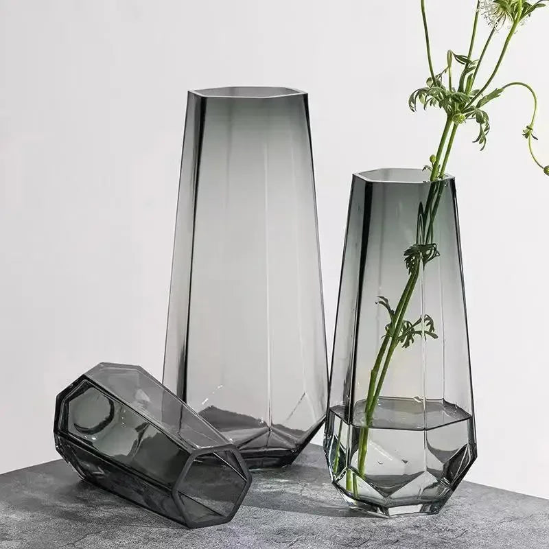Vase créatif en verre transparent pour fleurs décoratives