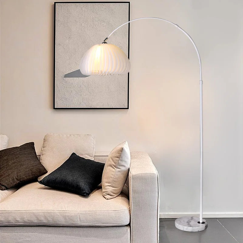 lampadaire en acrylique design pour décoration intérieure élégante - vue 4 sur 17