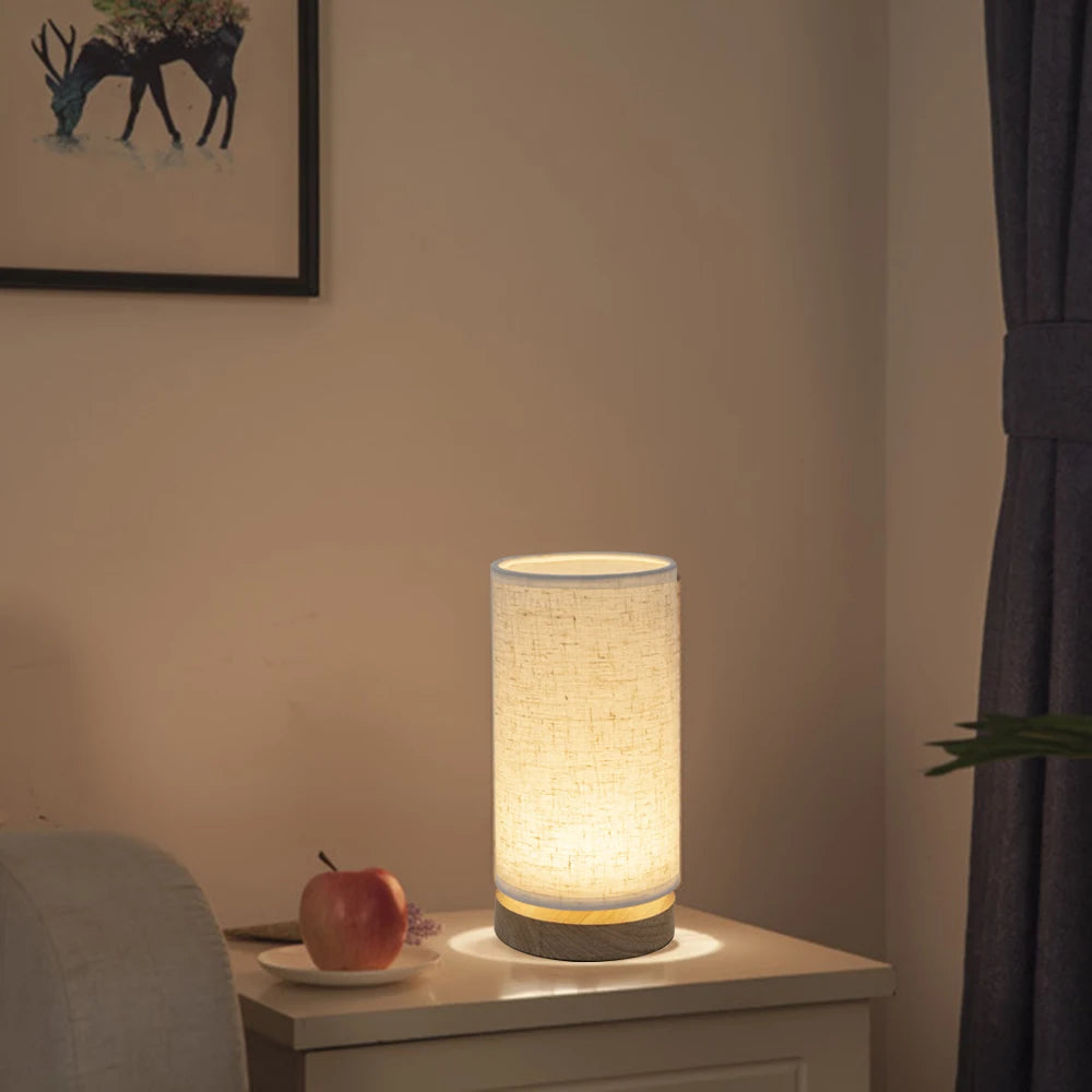 Tischlampe aus Massivholz im warmen und schlichten Stil - vue 5 sur 5