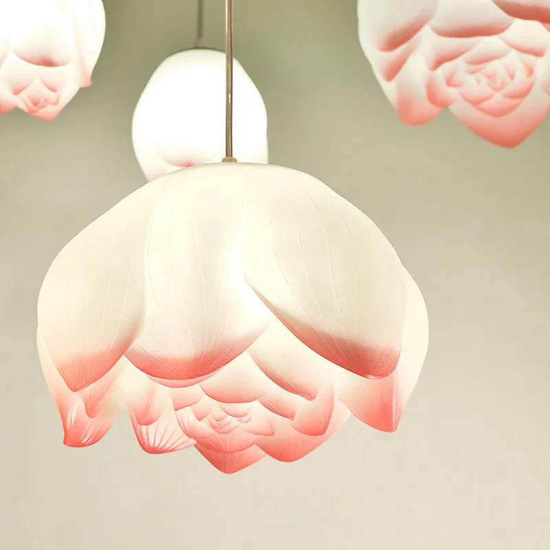 suspension lotus en verre pour décoration d intérieur - vue 3 sur 18