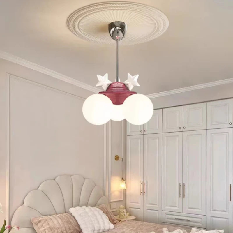 lustre romantique pour chambre d'enfant décor princesse en verre - vue 5 sur 8