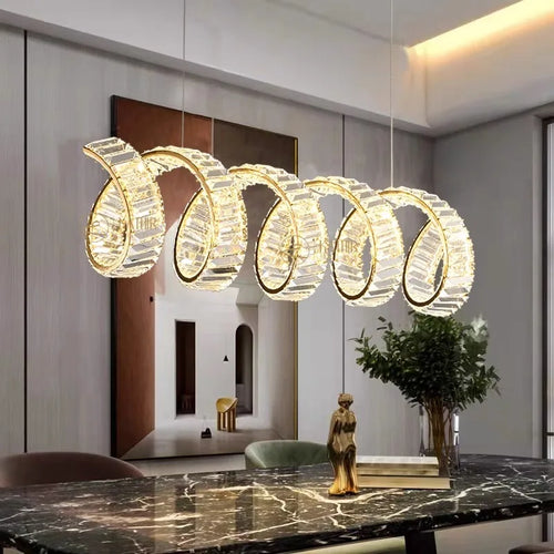 Lustre led spirale dorée au design moderne - vue 5 sur 7