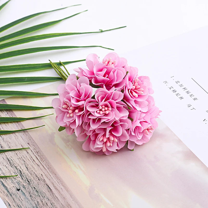 bouquet de mini fleurs d'hortensia artificielles pour décoration et bricolage - vue 10 sur 15