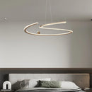 Moderner LED-Kronleuchter mit Ringen für die Innendekoration