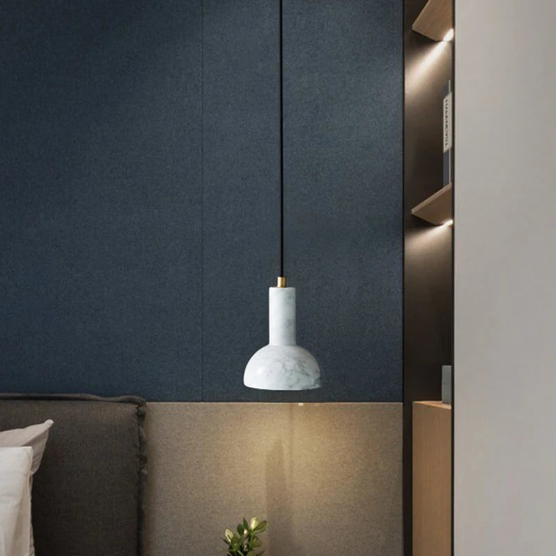 suspension rétro créative en forme de lampe de poche - vue 4 sur 8