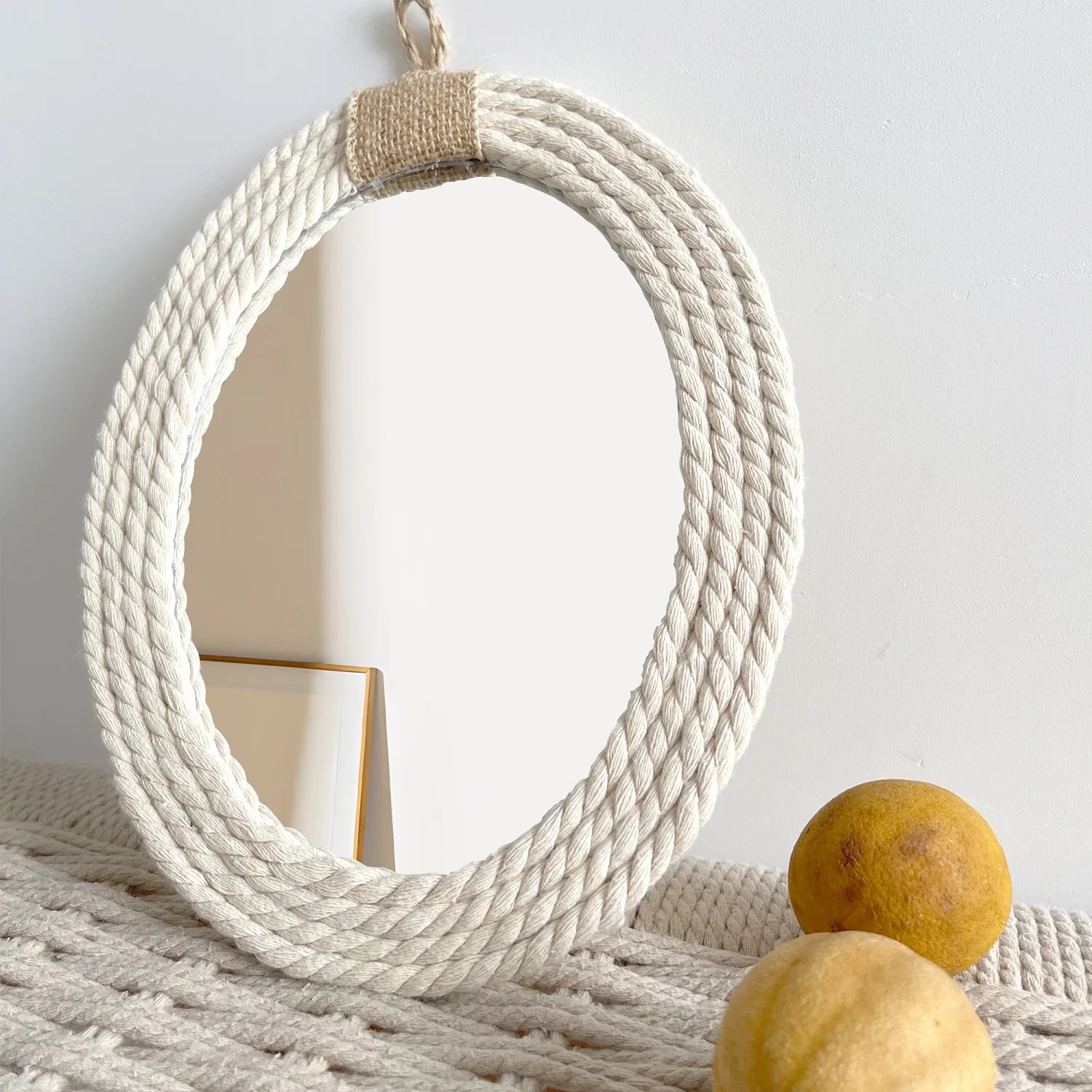 miroir ovale en corde style nautique avec frange en macramé - vue 4 sur 7